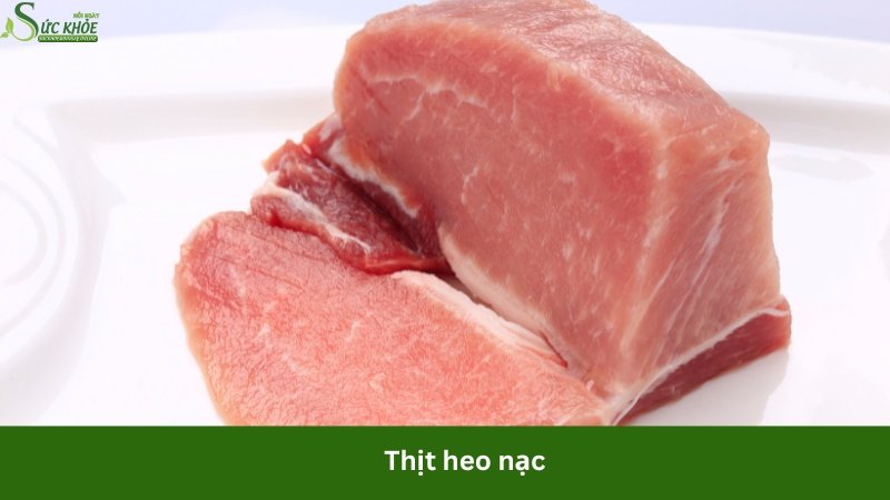 be-6-thang-tuoi-an-thit-gi1-3213